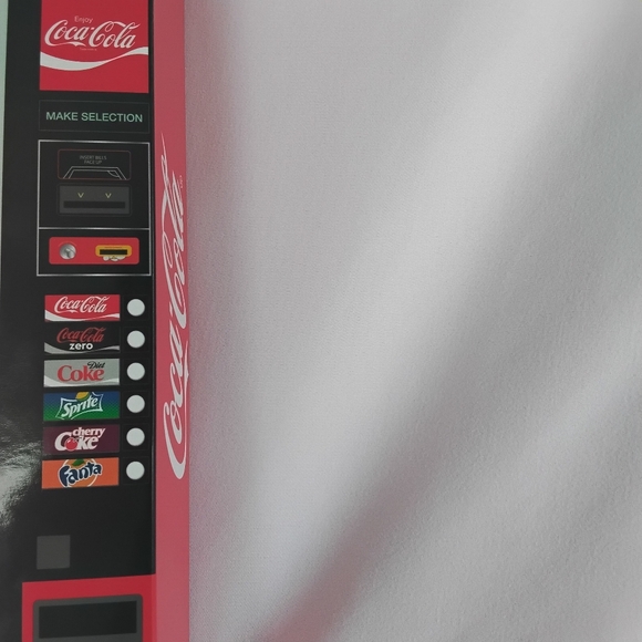 Coca Cola Vending Machine Crew Socks  SIZE 6.5 - 12  UNISEX - Picture 2 of 5